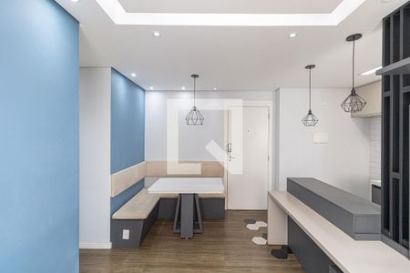 Sala/Cozinha/Área de Serviço  de apartamento para alugar com 2 quartos, 45m² em Jardim Nossa Senhora do Carmo, São Paulo