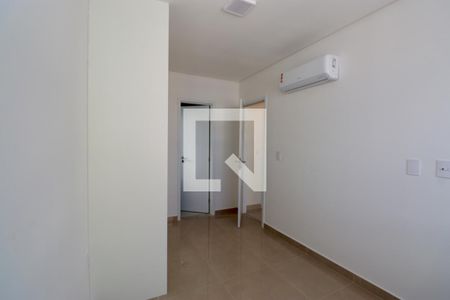 Quarto 2 de apartamento para alugar com 2 quartos, 59m² em Brotas, Salvador