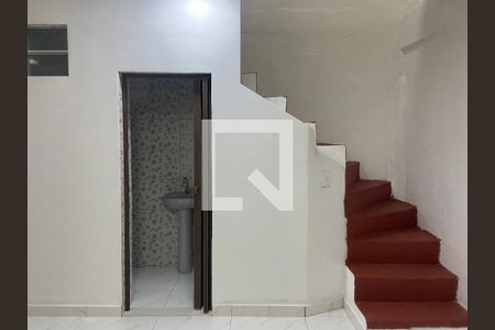 Sala - Cozinha de casa para alugar com 1 quarto, 30m² em Remédios, Osasco