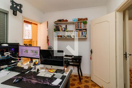 Escritório de casa à venda com 3 quartos, 371m² em Jardim Leonor Mendes de Barros, São Paulo