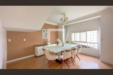 Sala de casa para alugar com 3 quartos, 300m² em Azenha, Porto Alegre