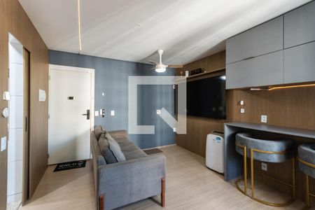Sala de kitnet/studio para alugar com 1 quarto, 33m² em Santo Cristo, Rio de Janeiro