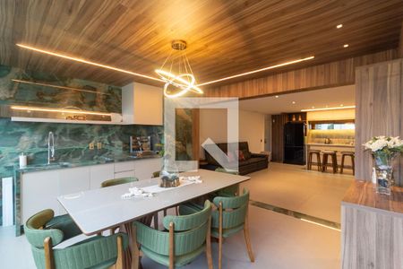 Sala Varanda de apartamento à venda com 3 quartos, 123m² em Vila Sofia, São Paulo