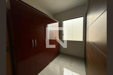 Quarto 2 de casa à venda com 3 quartos, 260m² em Ipanema, Lagoa Santa