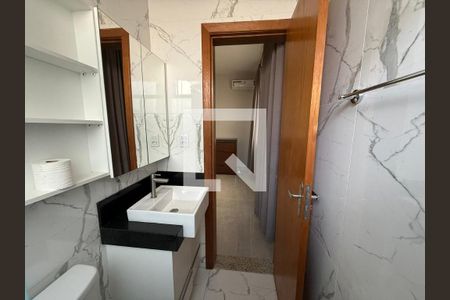 Banheiro da Suíte de casa à venda com 3 quartos, 260m² em Ipanema, Lagoa Santa
