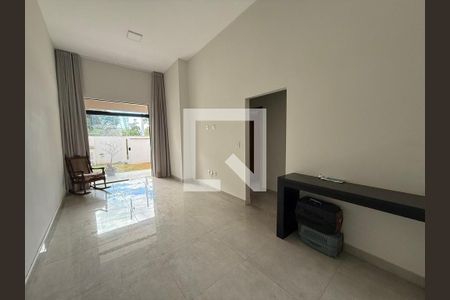 Casa para alugar com 3 quartos, 260m² em Ipanema, Lagoa Santa