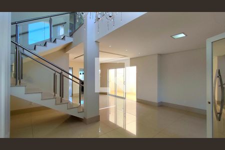 Casa de Condomínio para alugar com 3 quartos, 170m² em João Aranha, Paulínia