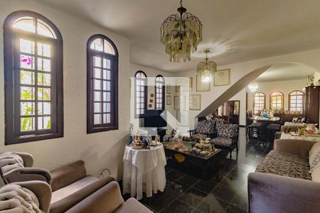 Casa à venda com 4 quartos, 173m² em Parque Jabaquara, São Paulo