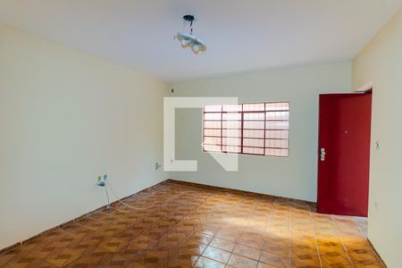 Sala de casa à venda com 2 quartos, 180m² em Vila Lucia, São Paulo