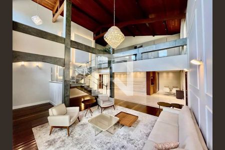 Casa à venda com 3 quartos, 694m² em Santa Branca, Belo Horizonte