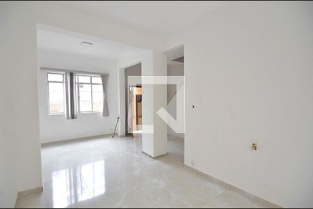 Sala de casa à venda com 5 quartos, 229m² em Grajaú, Rio de Janeiro