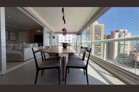 Apartamento à venda com 3 quartos, 134m² em Vila Romana, São Paulo