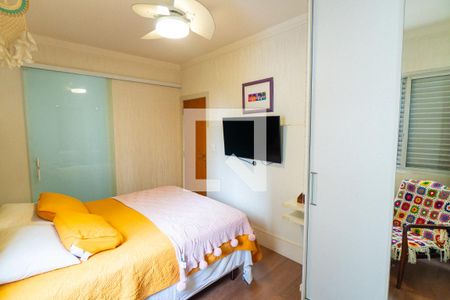 Suite de apartamento à venda com 2 quartos, 72m² em Vila Clementino, São Paulo