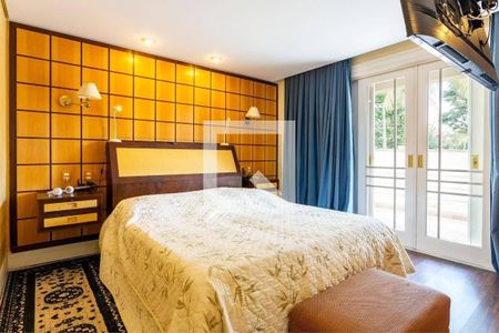 Casa à venda com 6 quartos, 935m² em Chácara Monte Alegre, São Paulo