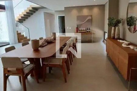 Casa à venda com 4 quartos, 700m² em Alphaville Residencial Um, Barueri