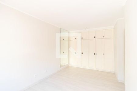Quarto 1 de apartamento para alugar com 3 quartos, 50m² em Petrópolis, Porto Alegre