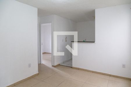 Sala de apartamento para alugar com 2 quartos, 43m² em Água Chata, Guarulhos