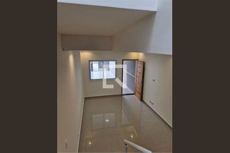 Casa à venda com 3 quartos, 110m² em Jardim Pirajussara, São Paulo