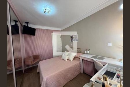 Casa à venda com 4 quartos, 300m² em Água Fria, São Paulo