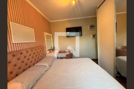 Casa à venda com 4 quartos, 300m² em Água Fria, São Paulo