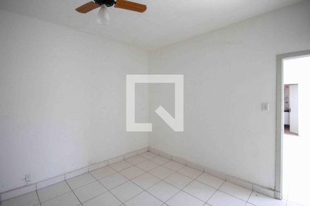 Quarto de casa à venda com 2 quartos, 240m² em Quinta da Paineira, São Paulo