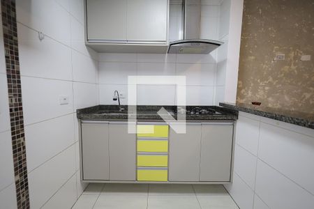 Cozinha de apartamento para alugar com 2 quartos, 83m² em Jardim Cristiane, Santo André