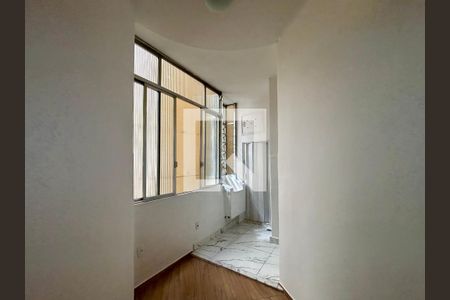 Sala de apartamento para alugar com 3 quartos, 110m² em Copacabana, Rio de Janeiro