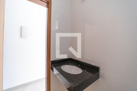 Lavabo de casa à venda com 2 quartos, 126m² em Vila Constanca, São Paulo