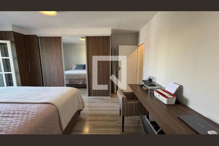 Foto 03 de casa à venda com 3 quartos, 150m² em Jardim Ivana, São Paulo