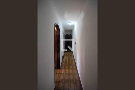Corredor de casa para alugar com 3 quartos, 220m² em Jardim Tiete, São Paulo