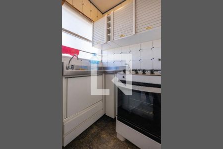 Sala/Cozinha de apartamento para alugar com 1 quarto, 80m² em Jardim America, São Paulo