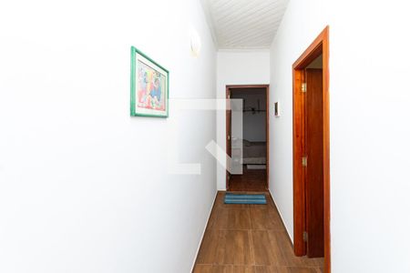 Corredor de casa à venda com 2 quartos, 250m² em Vila Anglo Brasileira, São Paulo