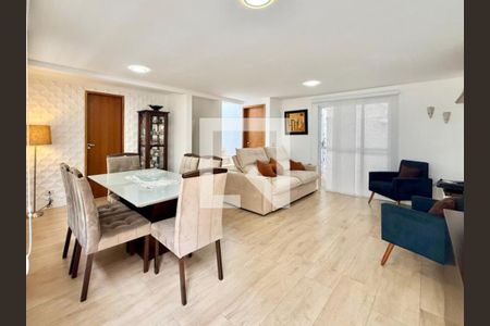 Sala de casa de condomínio à venda com 3 quartos, 204m² em Vila Regente Feijó, São Paulo
