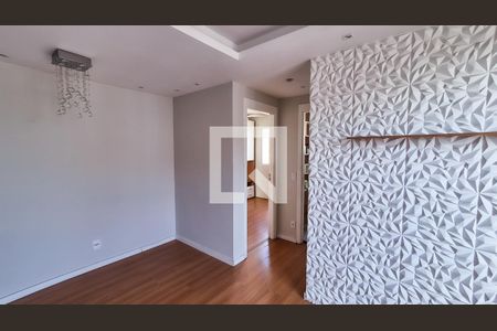 Sala de apartamento para alugar com 2 quartos, 45m² em Irajá, Rio de Janeiro