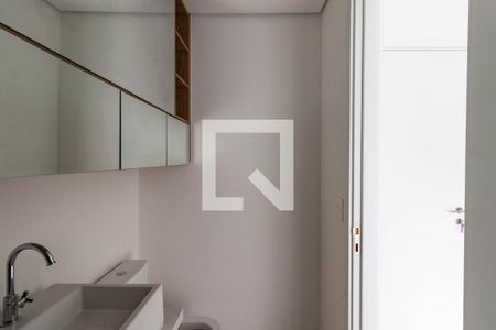Banheiro de kitnet/studio para alugar com 1 quarto, 19m² em Jardim Vera Cruz, São Paulo