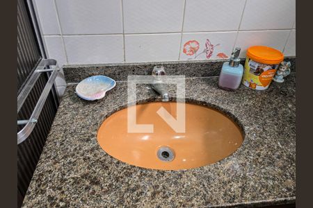 Suite Quarto 1  de apartamento para alugar com 2 quartos, 82m² em Parque Santo Antonio, Jacareí