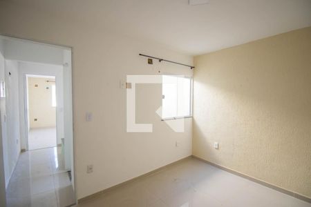 Quarto 1 de casa de condomínio para alugar com 2 quartos, 90m² em Colubandê, São Gonçalo