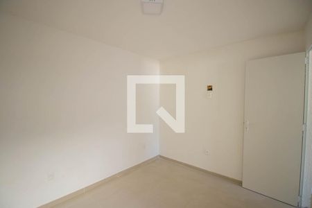 Quarto 1 de casa de condomínio para alugar com 2 quartos, 90m² em Colubandê, São Gonçalo