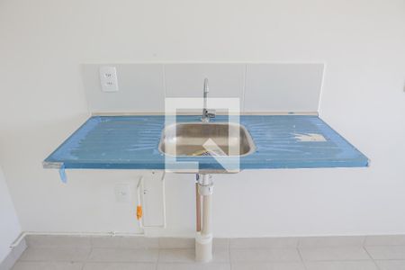 Sala e Cozinha de apartamento à venda com 1 quarto, 24m² em Parque Industrial Tomas Edson, São Paulo