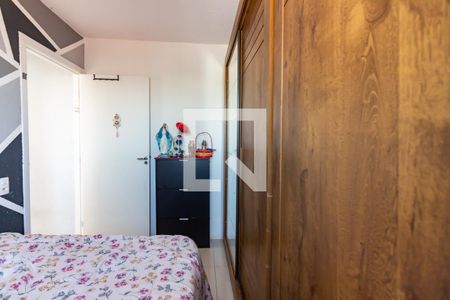 Quarto 1 de apartamento para alugar com 2 quartos, 45m² em Jardim do Lago, Osasco