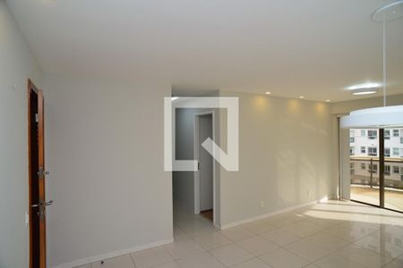 Sala de apartamento para alugar com 2 quartos, 100m² em Barra da Tijuca, Rio de Janeiro