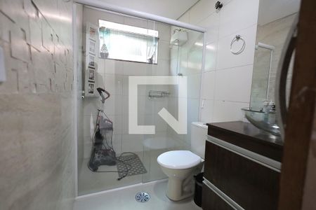 Banheiro 1 de casa à venda com 4 quartos, 270m² em Jardim Rina, Santo André