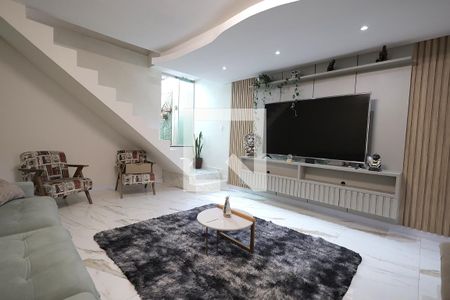 Sala de casa à venda com 4 quartos, 270m² em Jardim Rina, Santo André