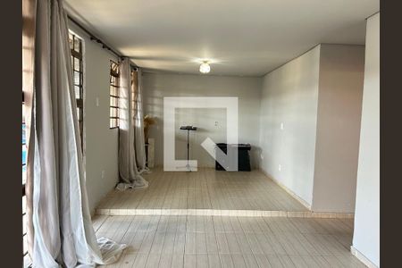 Casa à venda com 4 quartos, 400m² em Vereda, Contagem