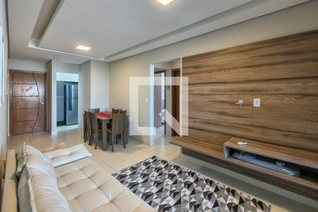 Sala de apartamento para alugar com 3 quartos, 83m² em Nova Mirim, Praia Grande