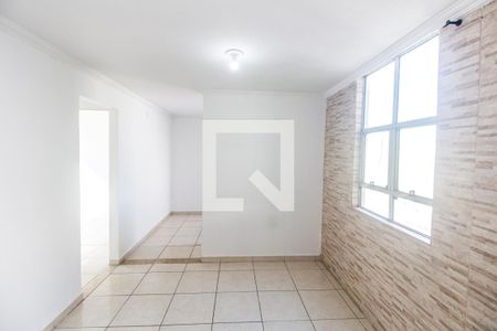 Sala  de apartamento para alugar com 2 quartos, 50m² em Conjunto Habitacional Presidente Castelo Branco, Carapicuíba