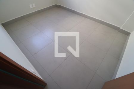Quarto 2 de apartamento para alugar com 3 quartos, 87m² em Patrimônio, Uberlândia