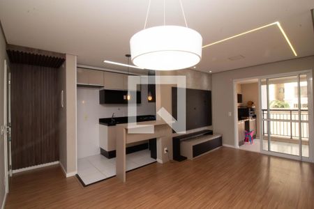 Sala de apartamento para alugar com 2 quartos, 68m² em Portal dos Gramados, Guarulhos