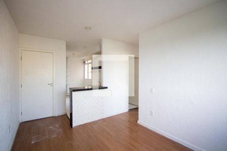 Sala de apartamento para alugar com 2 quartos, 42m² em Trindade, São Gonçalo