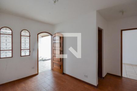 Casa à venda com 3 quartos, 142m² em Jardim Cruzeiro, São Paulo